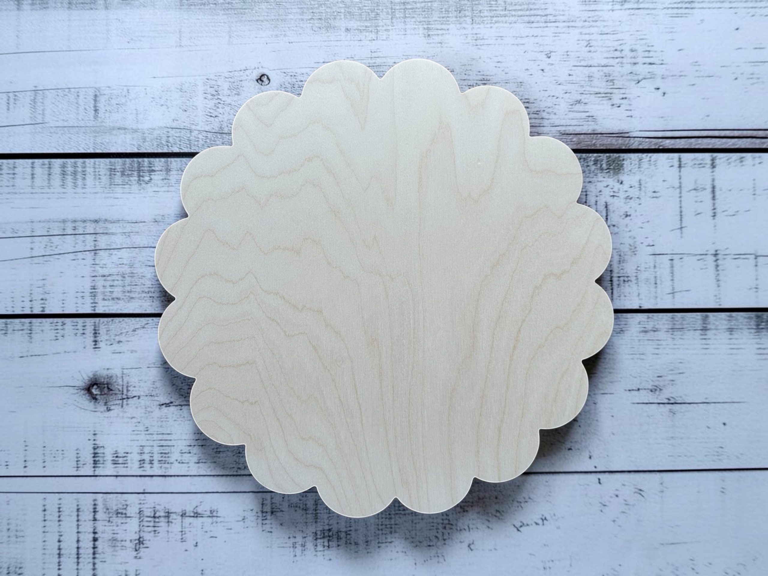 Scalloped Circle Wood Blanks – Version 2 (1/4" Birch)